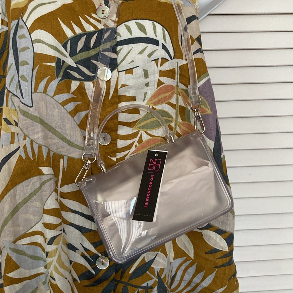 NOBO clear pvc shoulder bag with magnetic closure - Picture 5 of 6